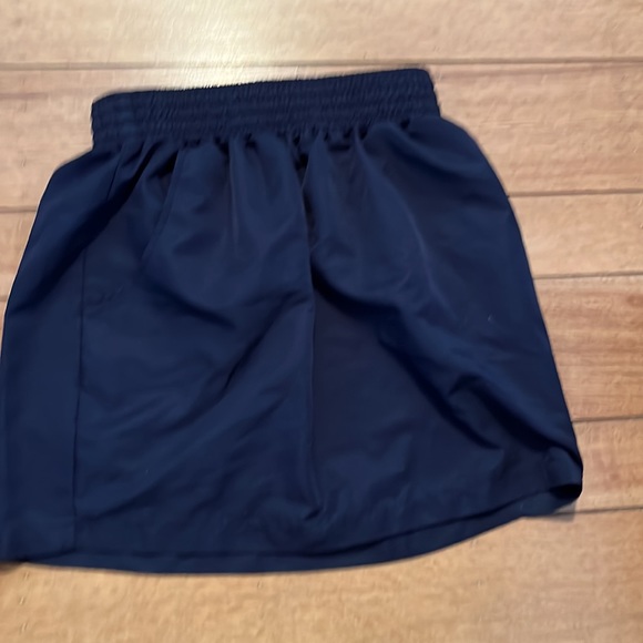 Two American Apparel sport skirts - Picture 2 of 3